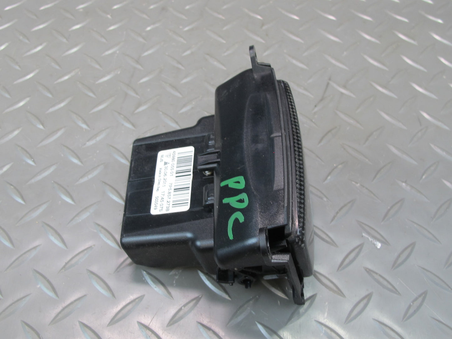 2011-2018 Porsche Cayenne 958 Front Center Console Storage Ash Tray Insert