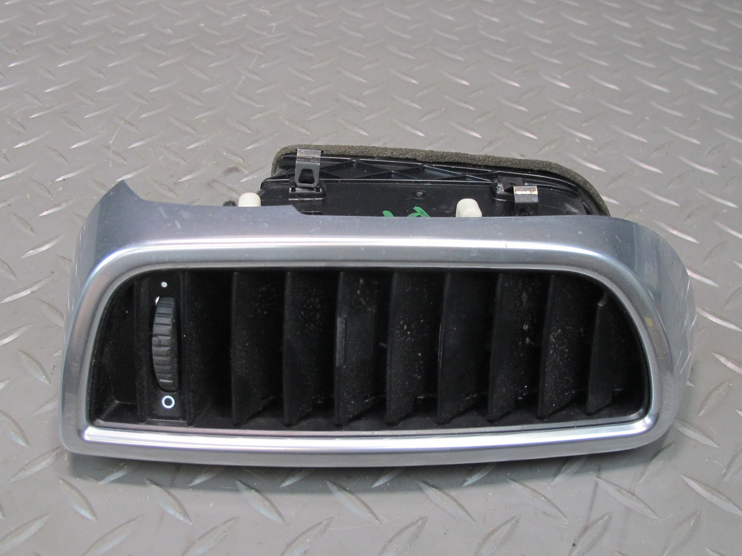 2011-2018 Porsche Cayenne 958 Front Left Side Dash Center A/C Air Vent Grille