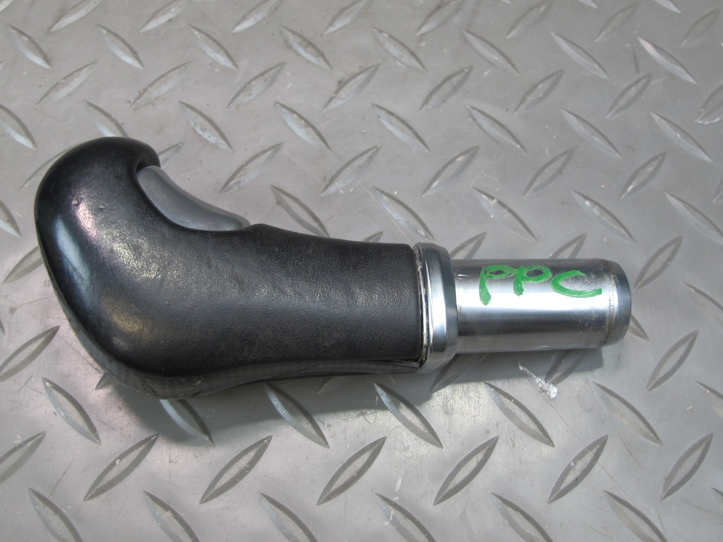 2011-2018 Porsche Cayenne 958 Automatic Transmission Gear Shifter Selector Knob