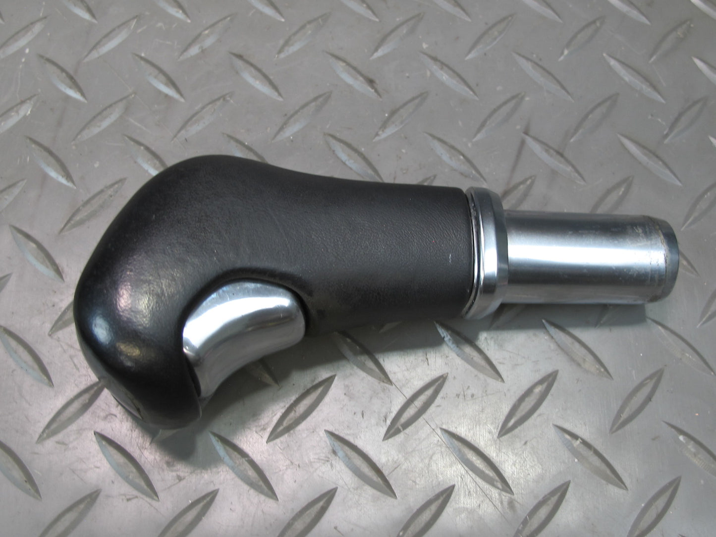 2011-2018 Porsche Cayenne 958 Automatic Transmission Gear Shifter Selector Knob