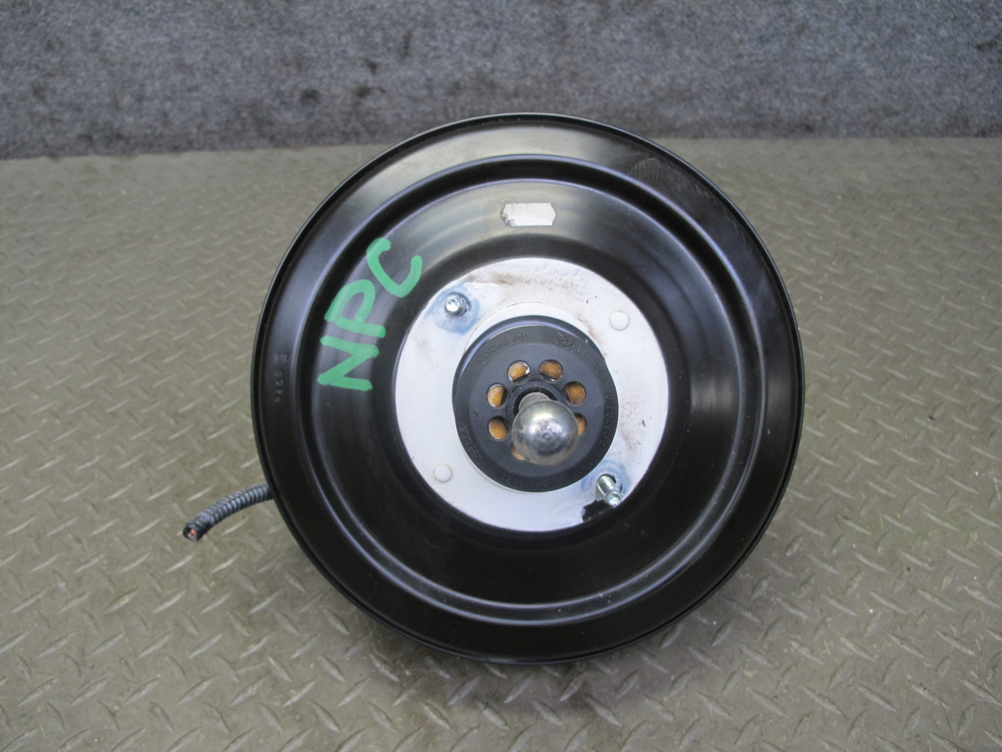 2011-2014 Porsche Cayenne S 958 Brake Booster W/ Master Cylinder & Reservoir