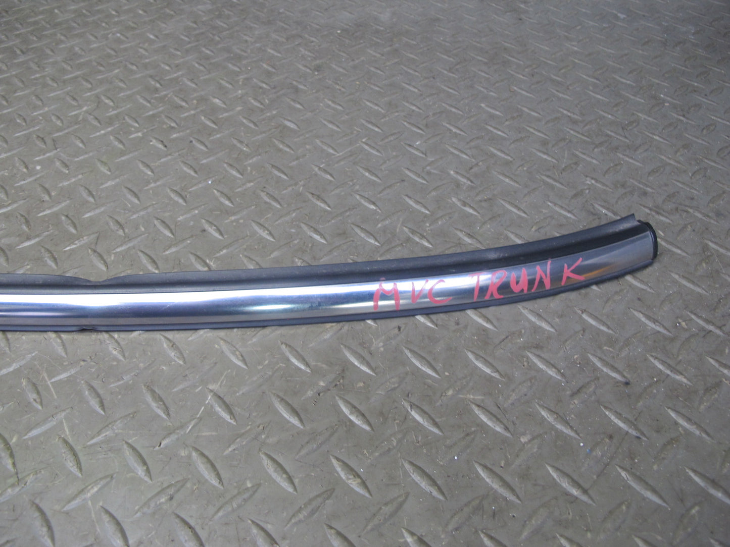 11-16 Mini Cooper R60 Countryman Rear Trunk Center Chrome Trim Molding OEM