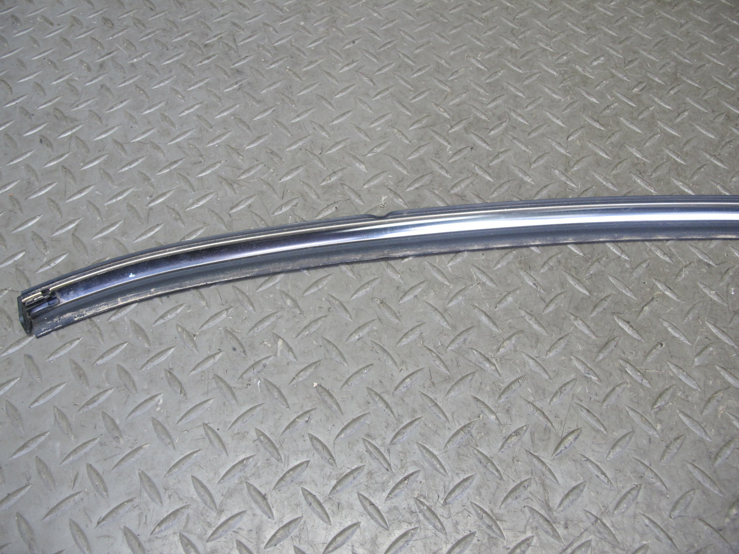 11-16 Mini Cooper R60 Countryman Rear Trunk Center Chrome Trim Molding OEM