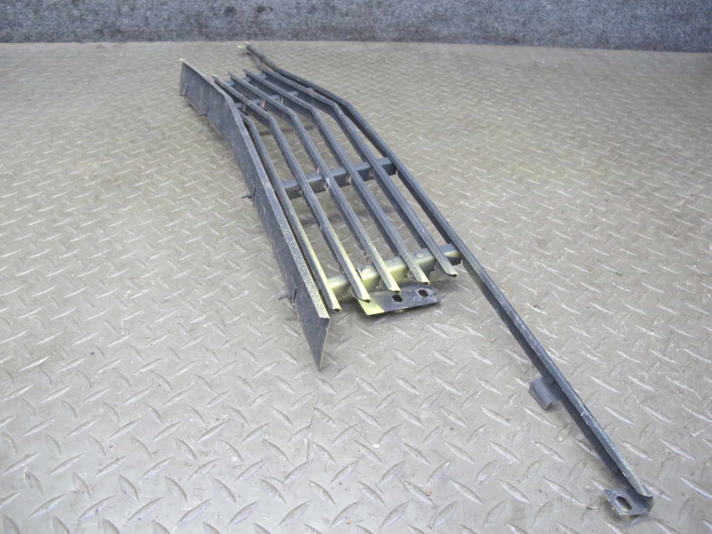 77-78 Datsun S30 280Z Front Bumper Upper Grille OEM