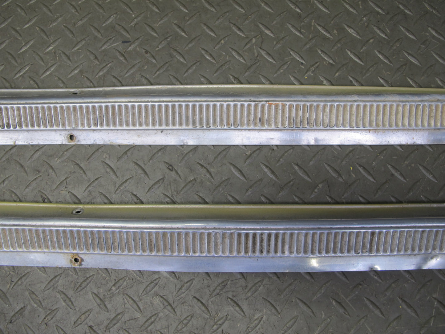 75-78 Datsun S30 280Z 2+2 Set of 2 Left & Right Door Sill Scuff Plate OEM