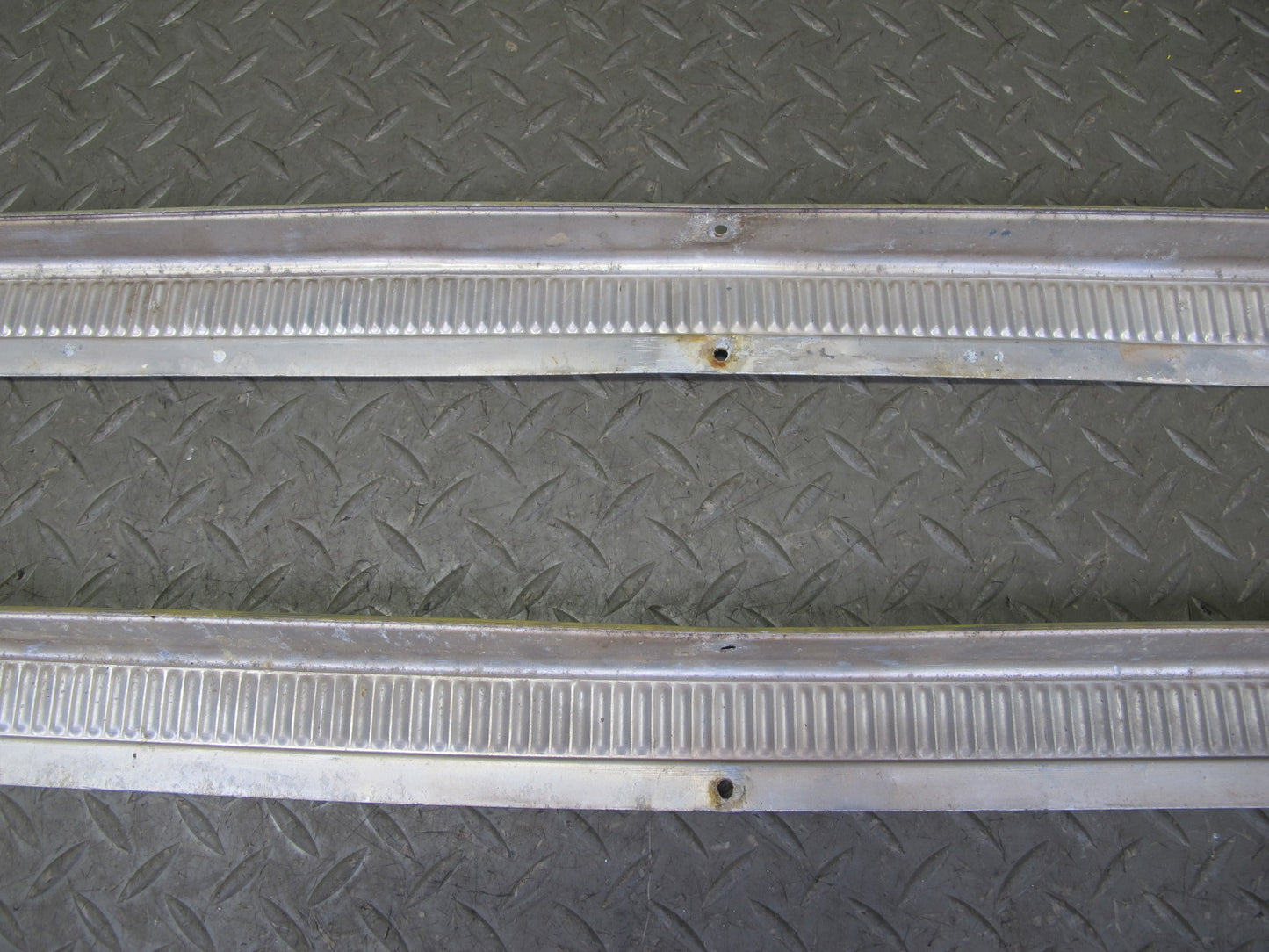 75-78 Datsun S30 280Z 2+2 Set of 2 Left & Right Door Sill Scuff Plate OEM