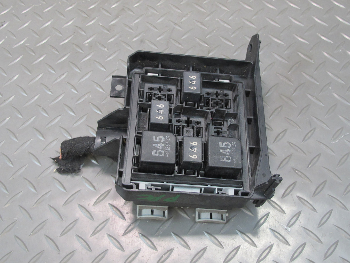 2011-2018 Porsche Cayenne 958 Left Under Dash Cabin Fuse Relay Box 7P0937149