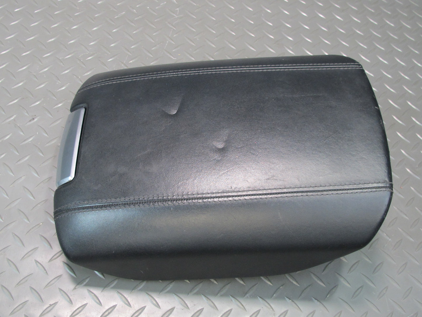 2011-2018 Porsche Cayenne 958 Center Console Lid Armrest Cover Leather Black