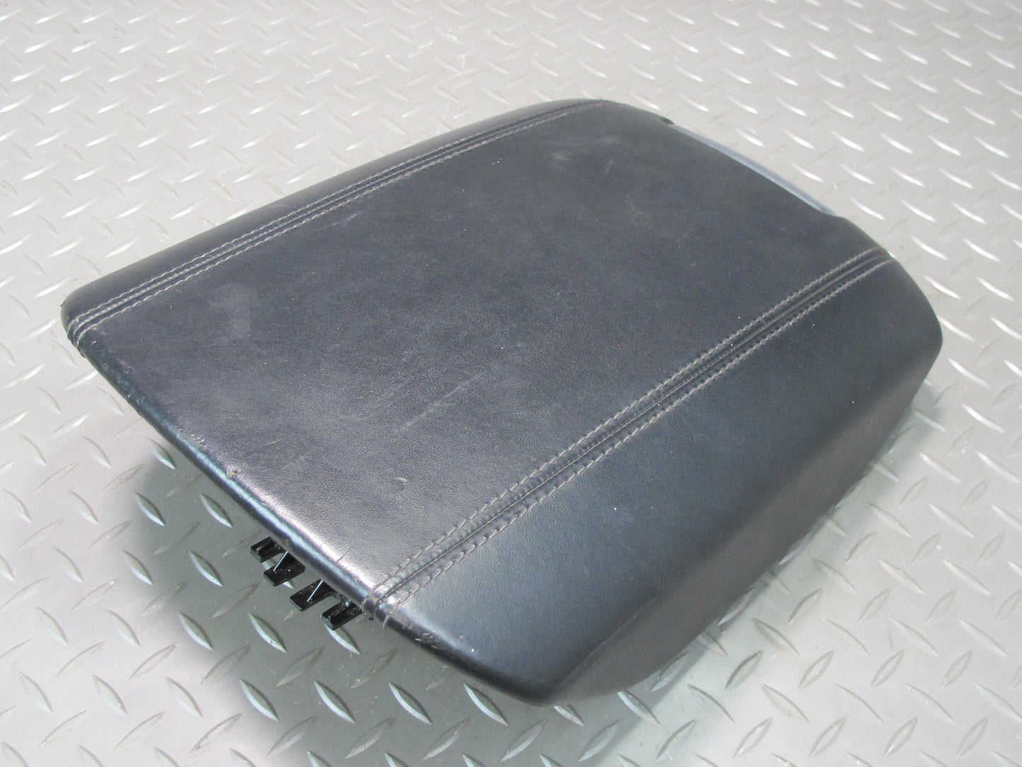 2011-2018 Porsche Cayenne 958 Center Console Lid Armrest Cover Leather Black