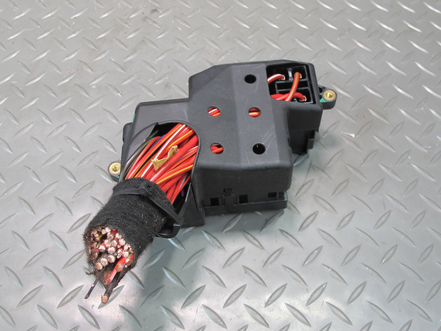 2011-2018 Porsche Cayenne 958 Left Side Dash Fuse Relay Junction Box Module