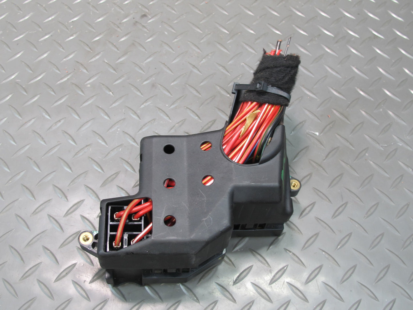 2011-2018 Porsche Cayenne 958 Left Side Dash Fuse Relay Junction Box Module