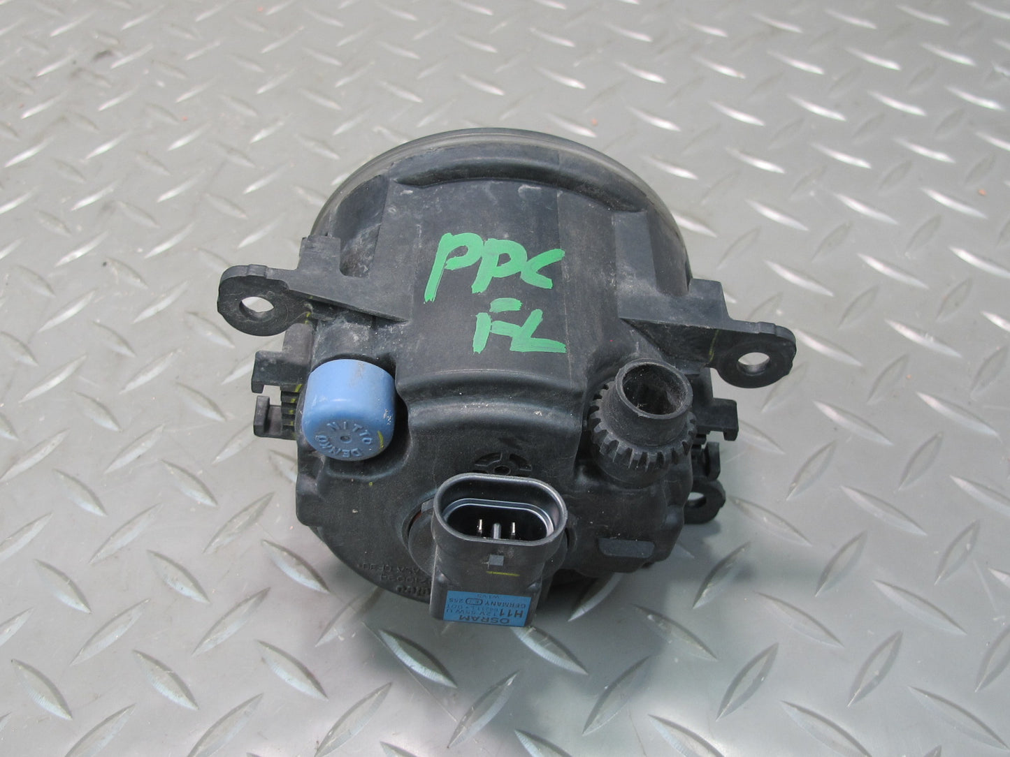 2011-2014 Porsche Cayenne 958 Front Left Driver Side Fog Light Lamp 7L5941699B