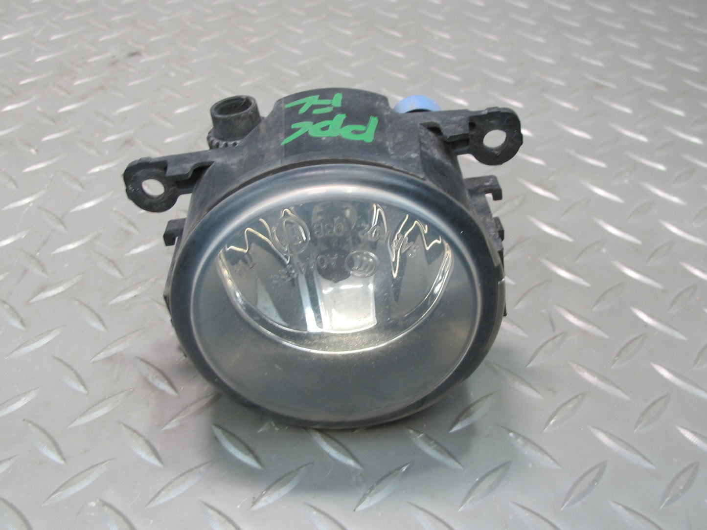 2011-2014 Porsche Cayenne 958 Front Left Driver Side Fog Light Lamp 7L5941699B