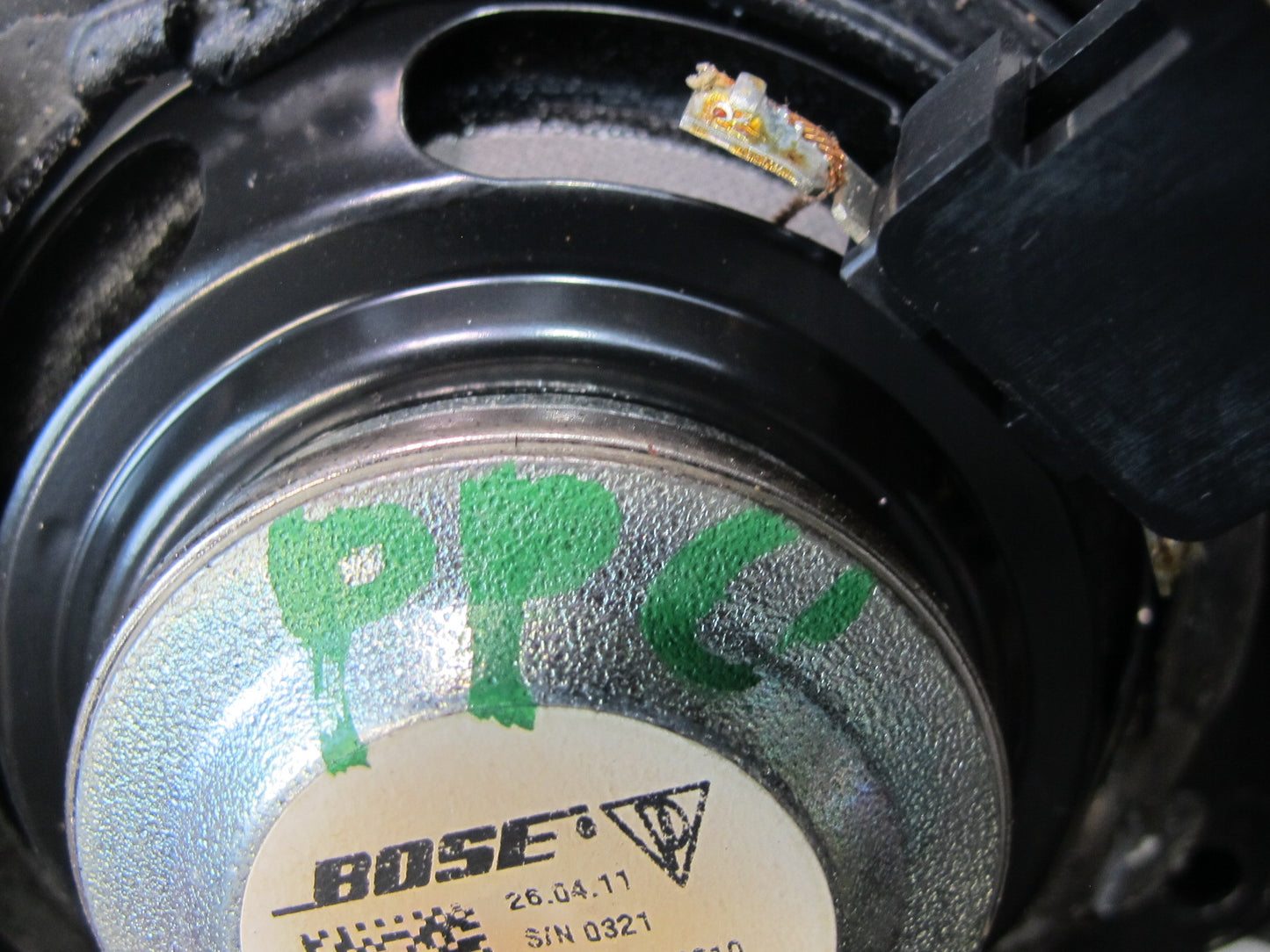 2011-2018 Porsche Cayenne 958 Center Dash Audio Soiund Speaker Bose