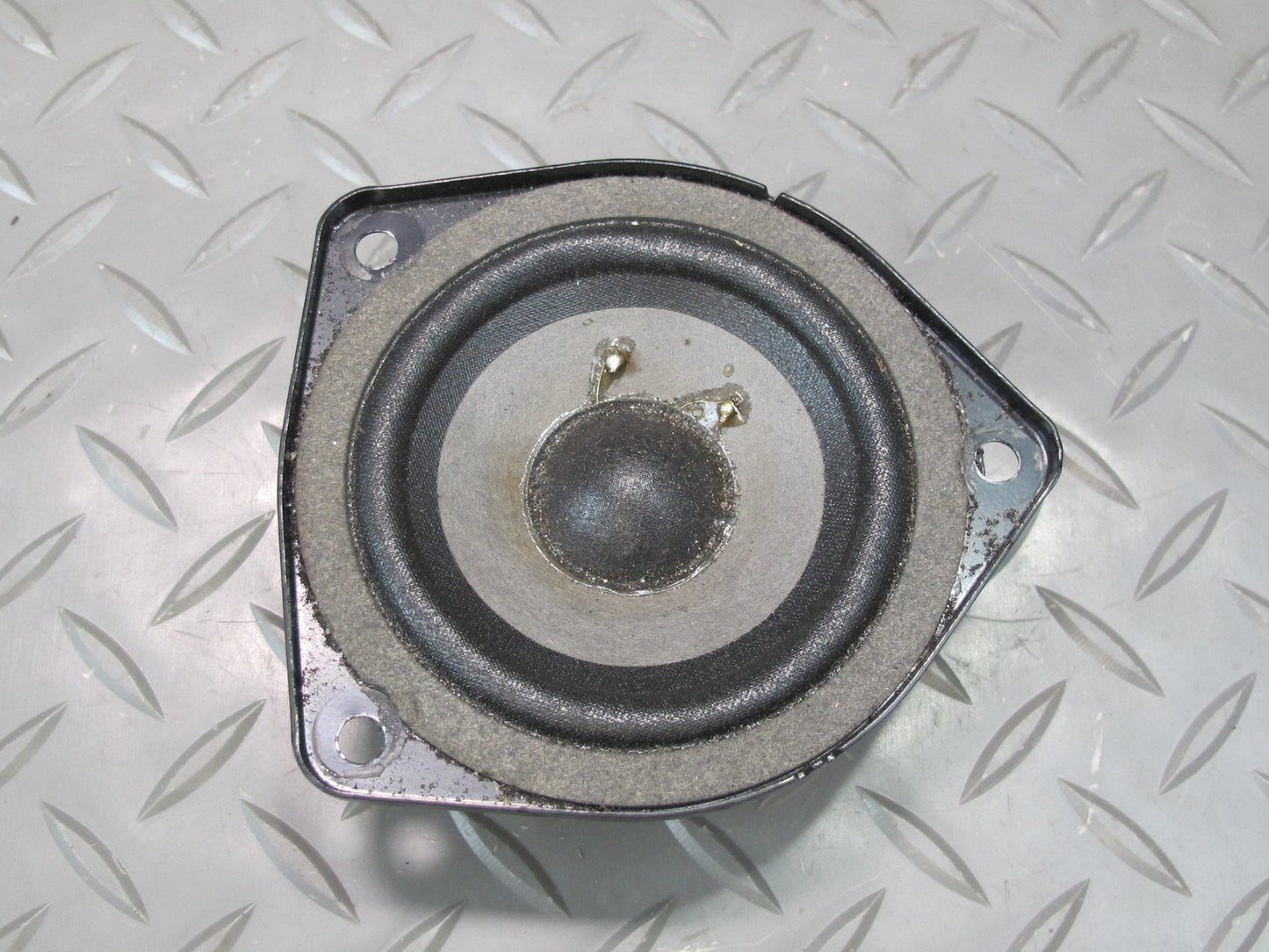 2011-2018 Porsche Cayenne 958 Center Dash Audio Soiund Speaker Bose