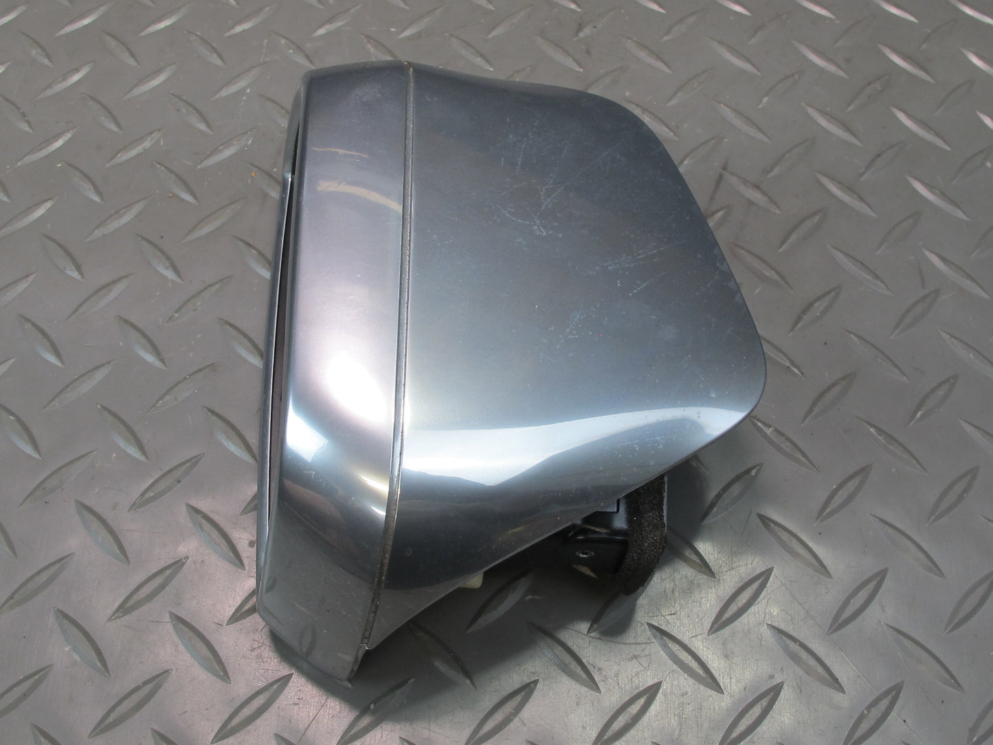 2011-2018 Porsche Cayenne 958 Rear Left Side Center A/C Heater Air Vent Grille