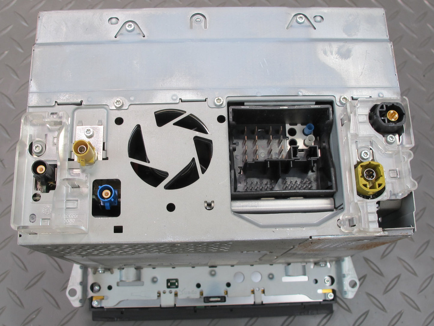 2012 Porsche Cayenne 958 CD Radio Receiver Navi Display Screen Monitor Head Unit