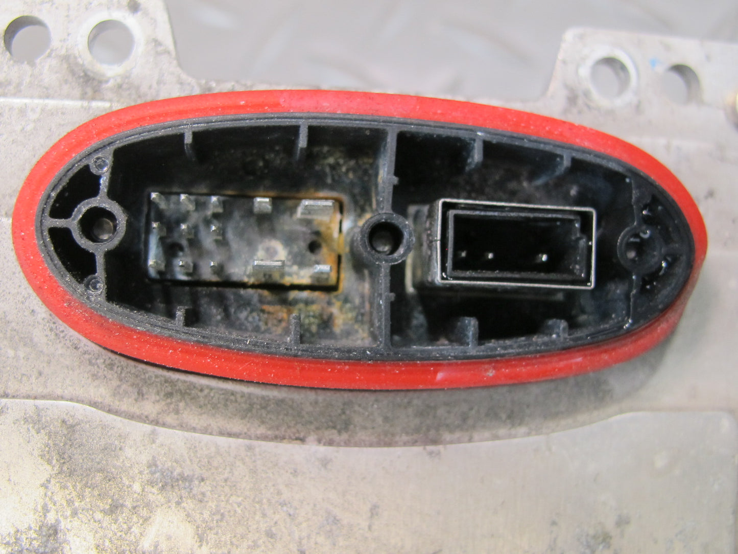 2011-2014 Porsche Cayenne 958 Front Right AFS Xenon Headlight Module Ballast