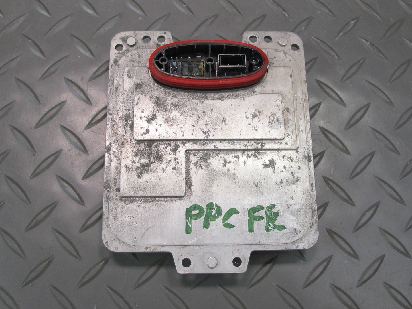 2011-2014 Porsche Cayenne 958 Front Right AFS Xenon Headlight Module Ballast