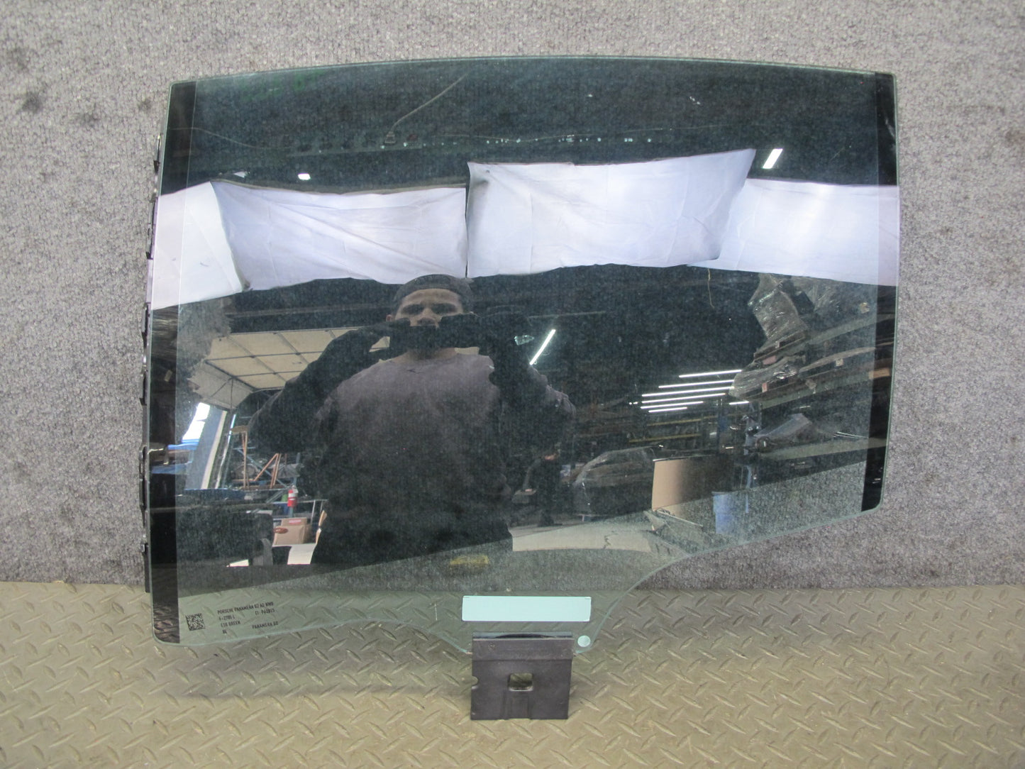 17-23 Porsche Panamera 971 Rear Left Door Glass Window 971845317