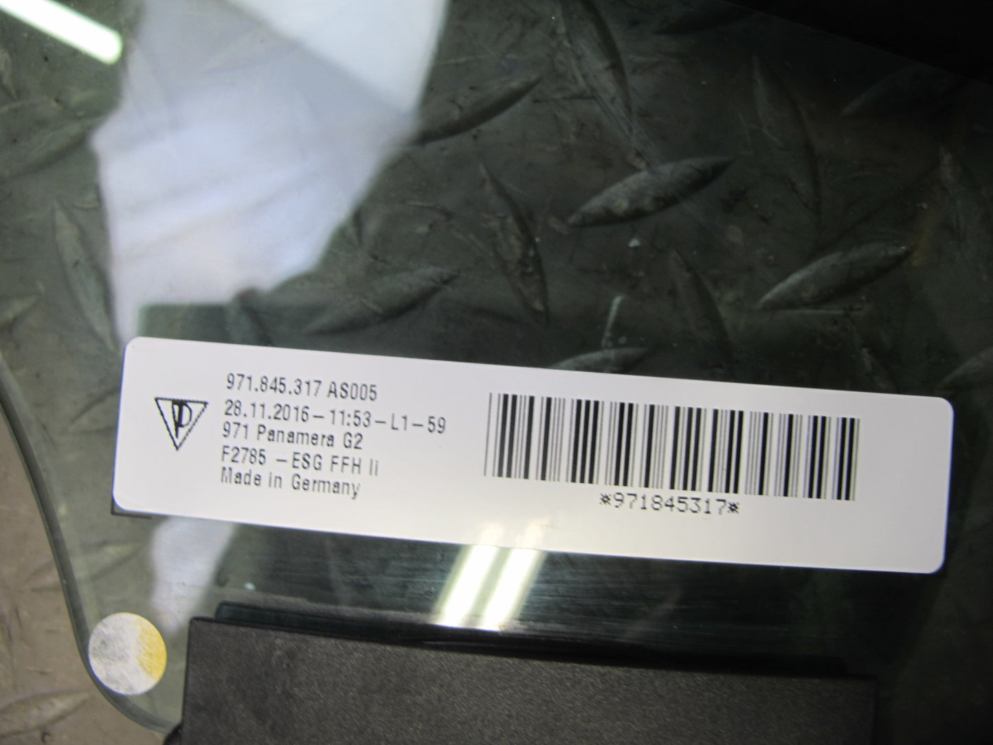 17-23 Porsche Panamera 971 Rear Left Door Glass Window 971845317