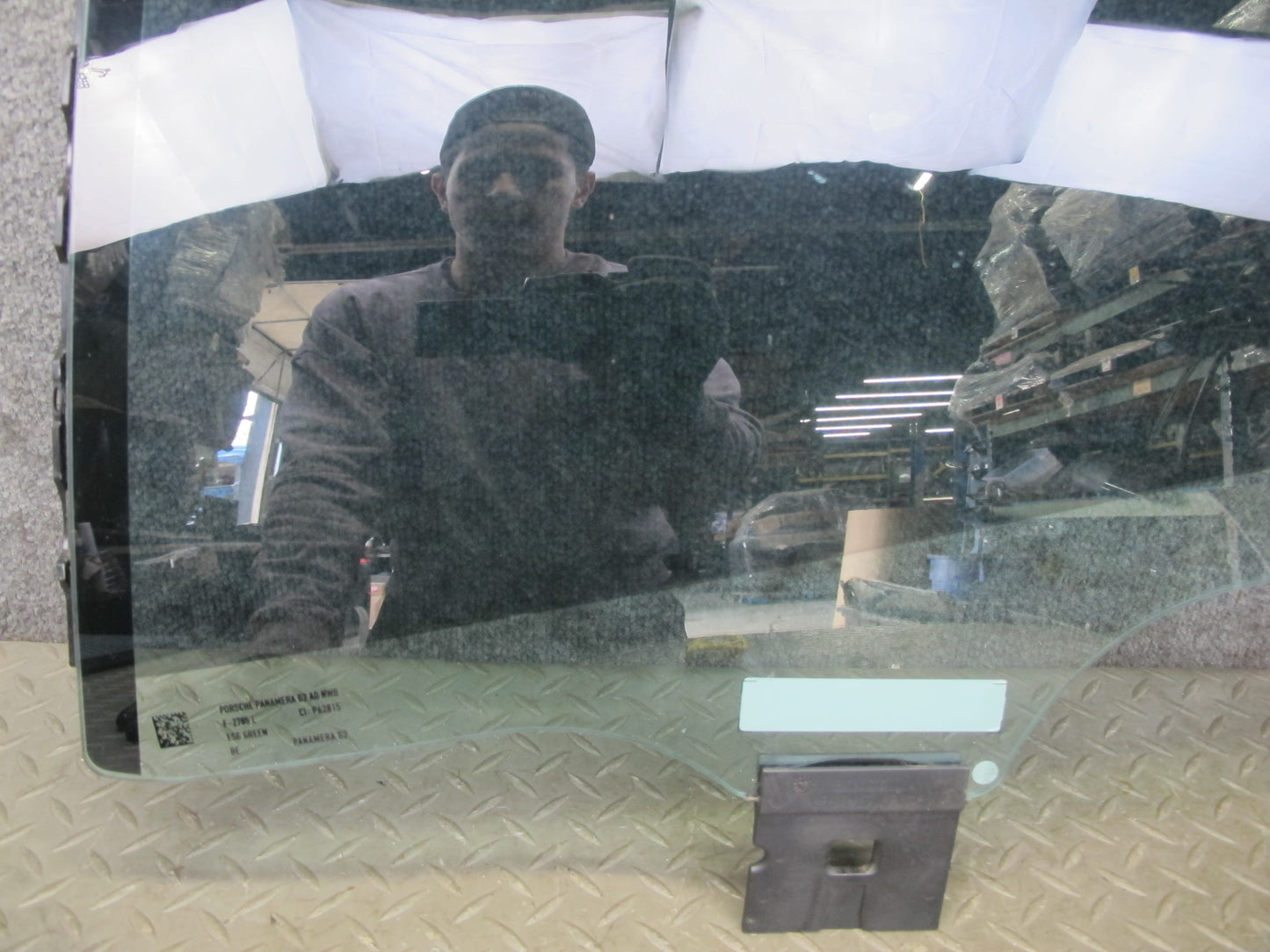 17-23 Porsche Panamera 971 Rear Left Door Glass Window 971845317