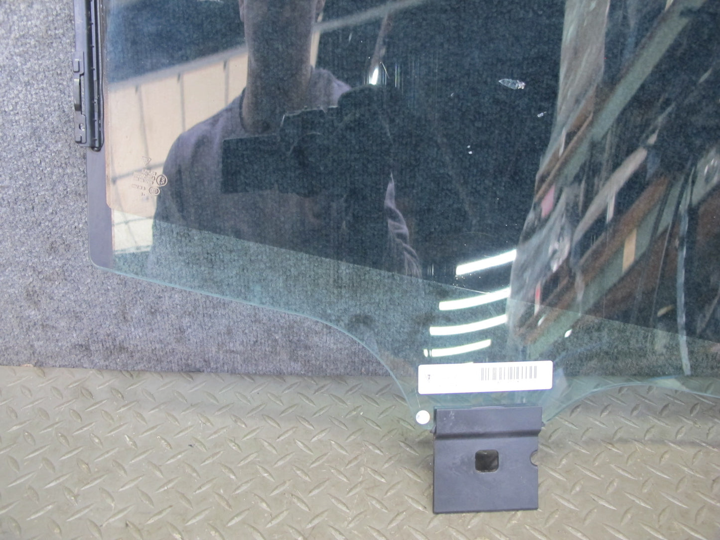 17-23 Porsche Panamera 971 Rear Left Door Glass Window 971845317