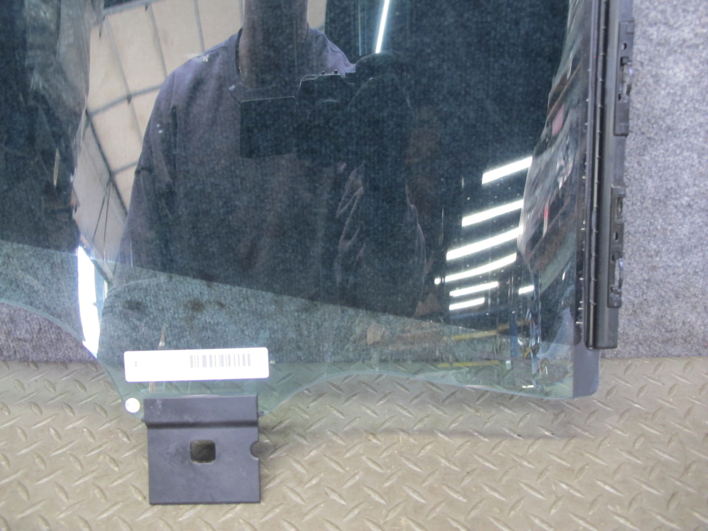 17-23 Porsche Panamera 971 Rear Left Door Glass Window 971845317