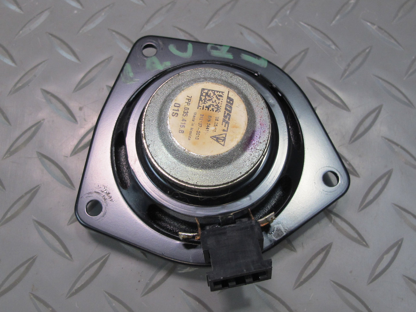 2011-2018 Porsche Cayenne 958 Rear Left Side Audio Sound Speaker Bose