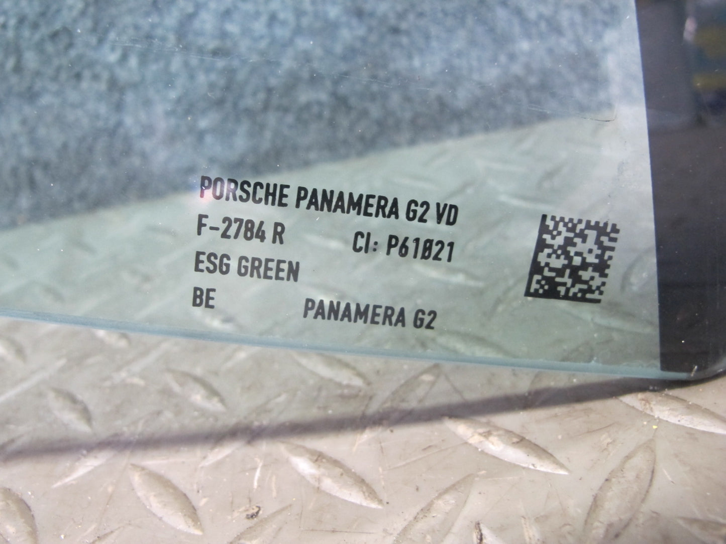 17-23 Porsche Panamera 971 Front Right Door Glass Window 971845020