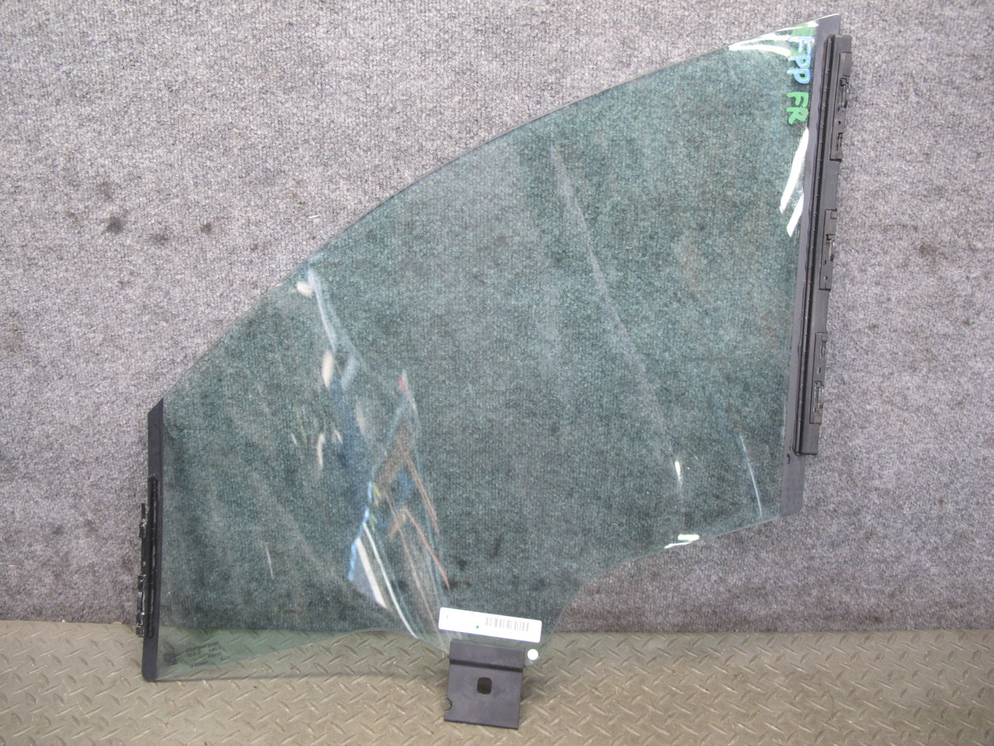17-23 Porsche Panamera 971 Front Right Door Glass Window 971845020