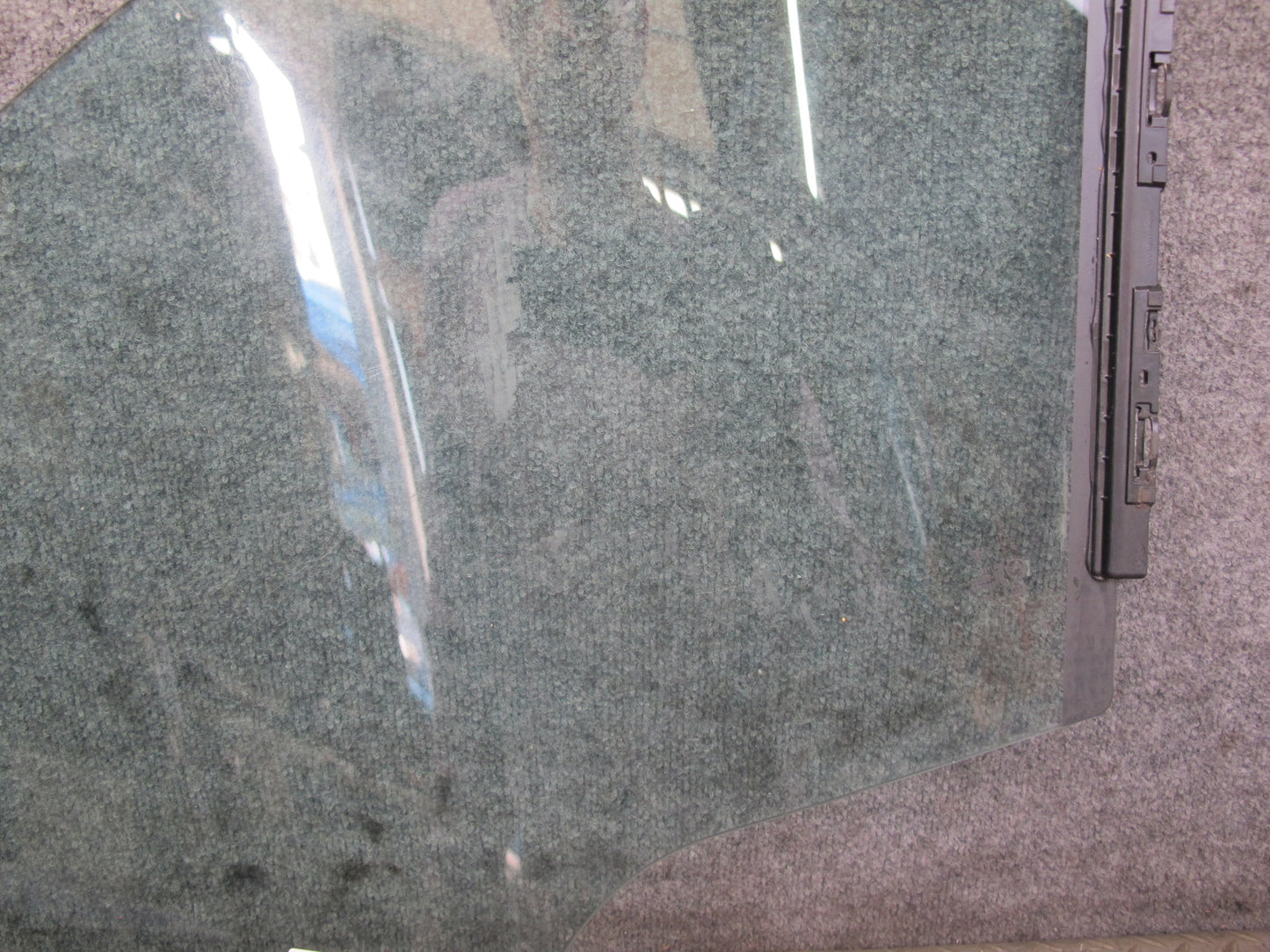 17-23 Porsche Panamera 971 Front Right Door Glass Window 971845020