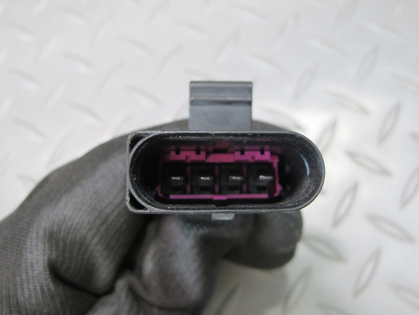 2011-2018 Porsche Cayenne 958 Front Hood Bonnet Latch Lock Actuator