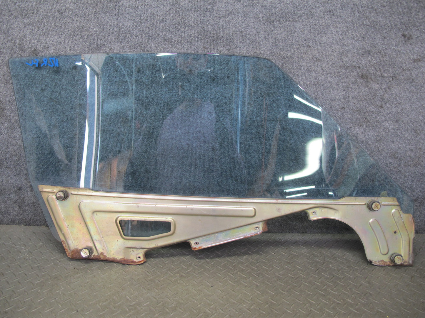 77-78 Datsun S30 280Z 2+2 Left Door Glass Window OEM