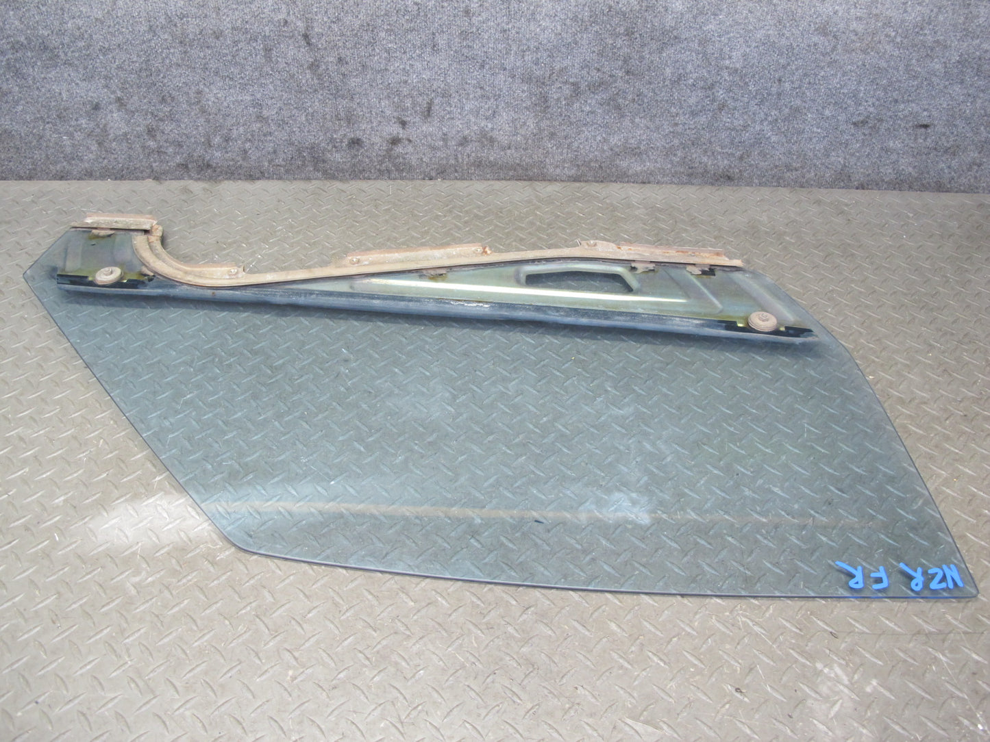 77-78 Datsun S30 280Z 2+2 Right Door Glass Window OEM