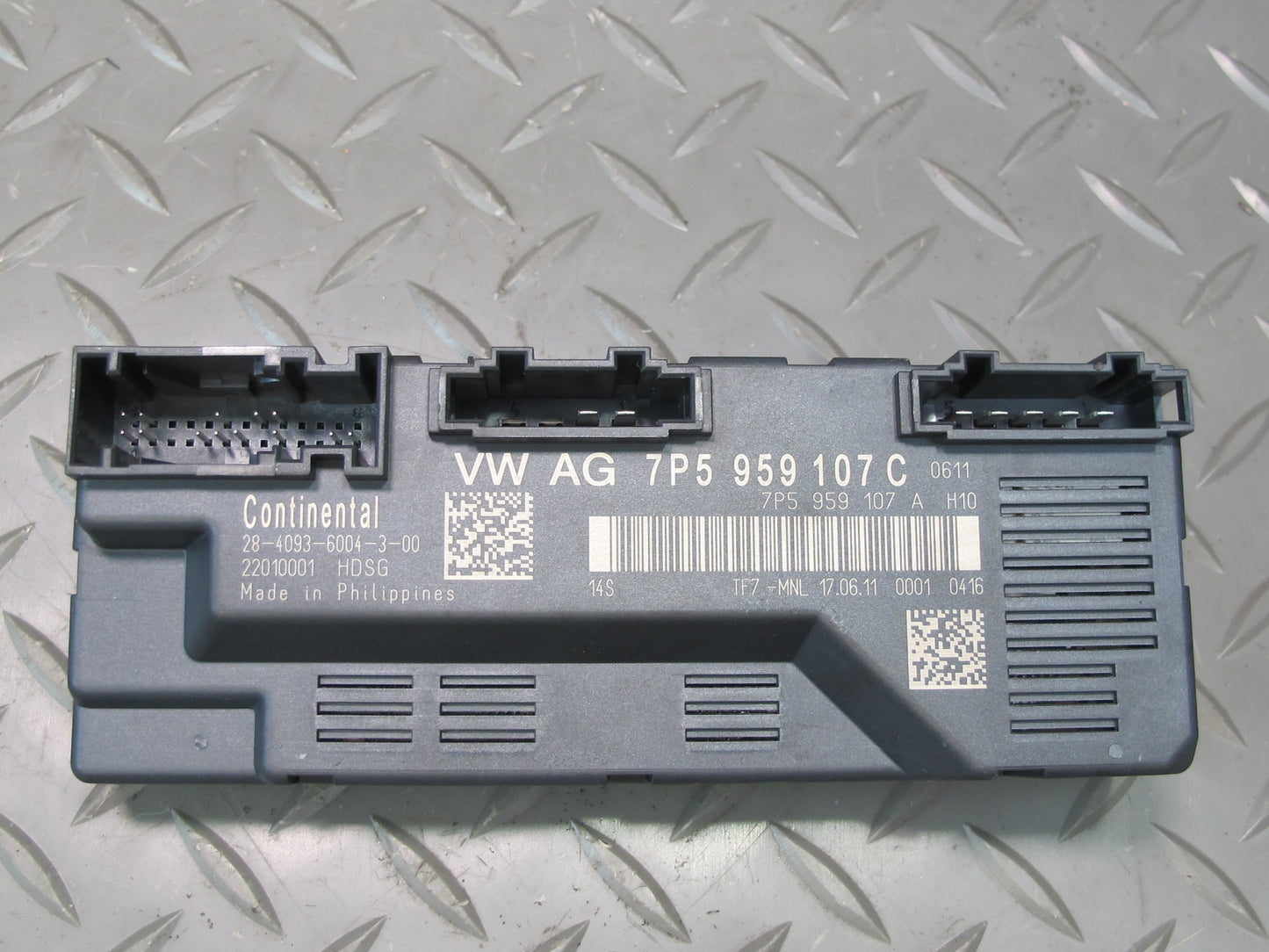 2011-2018 Porsche Cayenne 958 Rear Trunk Tailgate Liftgate Control Module Unit