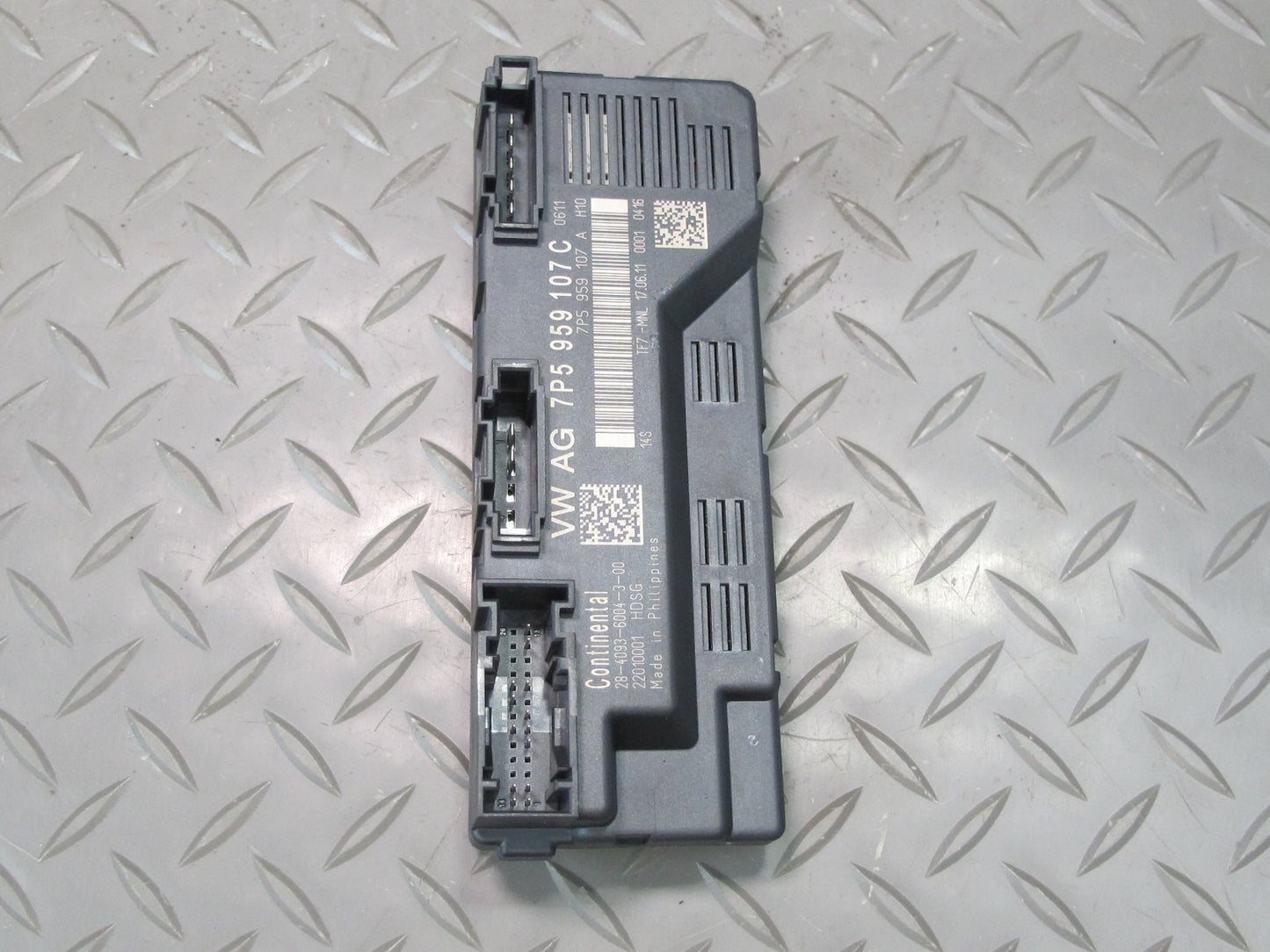 2011-2018 Porsche Cayenne 958 Rear Trunk Tailgate Liftgate Control Module Unit