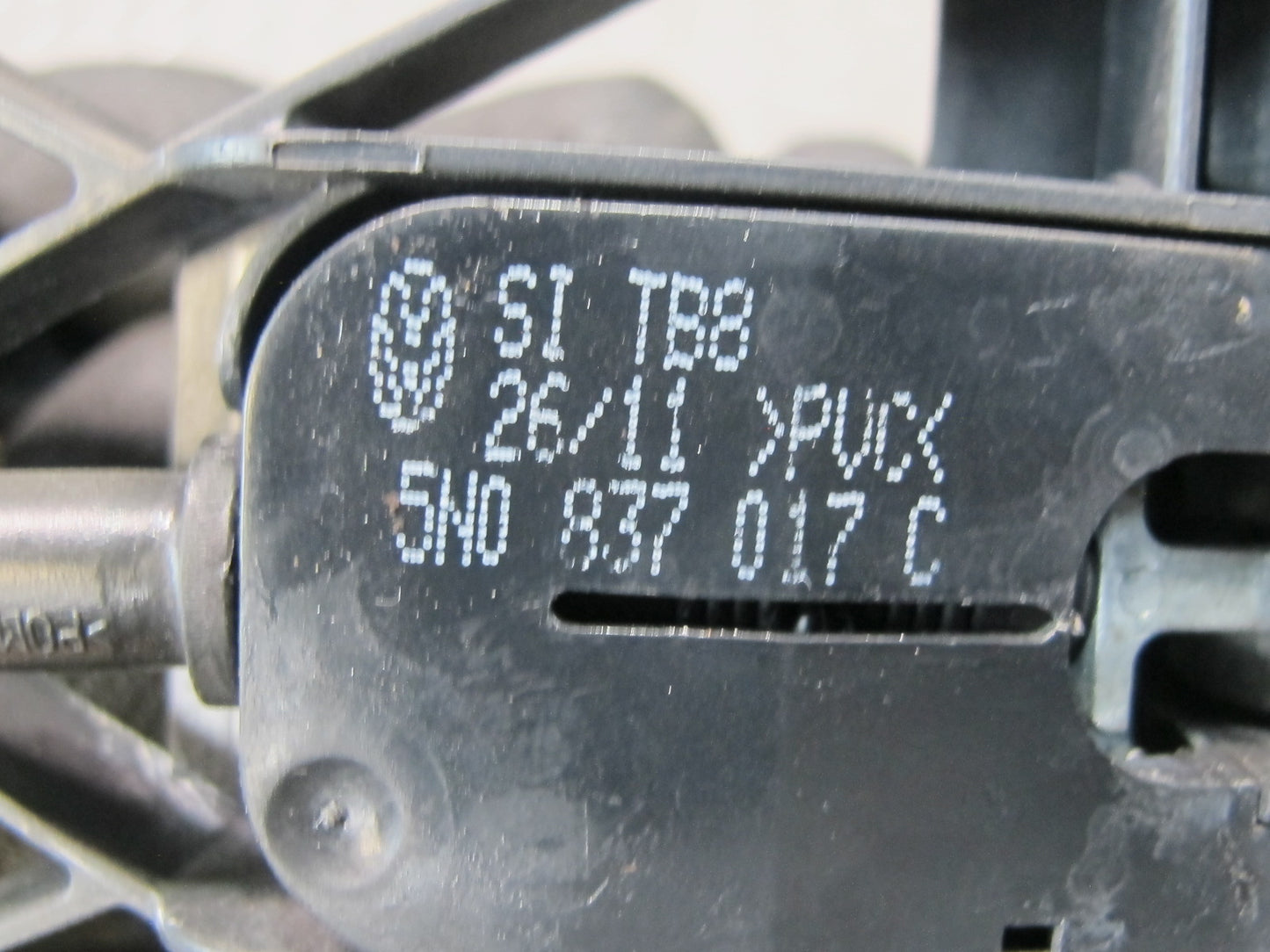 2011-2018 Porsche Cayenne 958 Rear Right Pass Side Exterior Door Handle Keyless