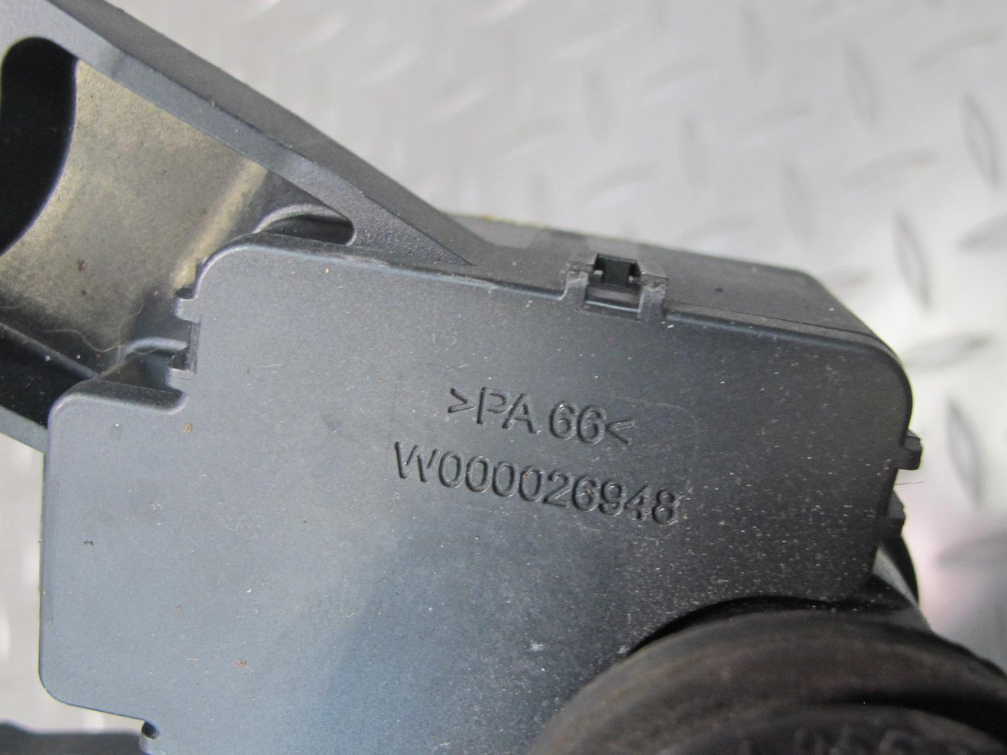 2011-2018 Porsche Cayenne 958 Rear Trunk Hatch Tail Gate Wiper Motor W/ Arm