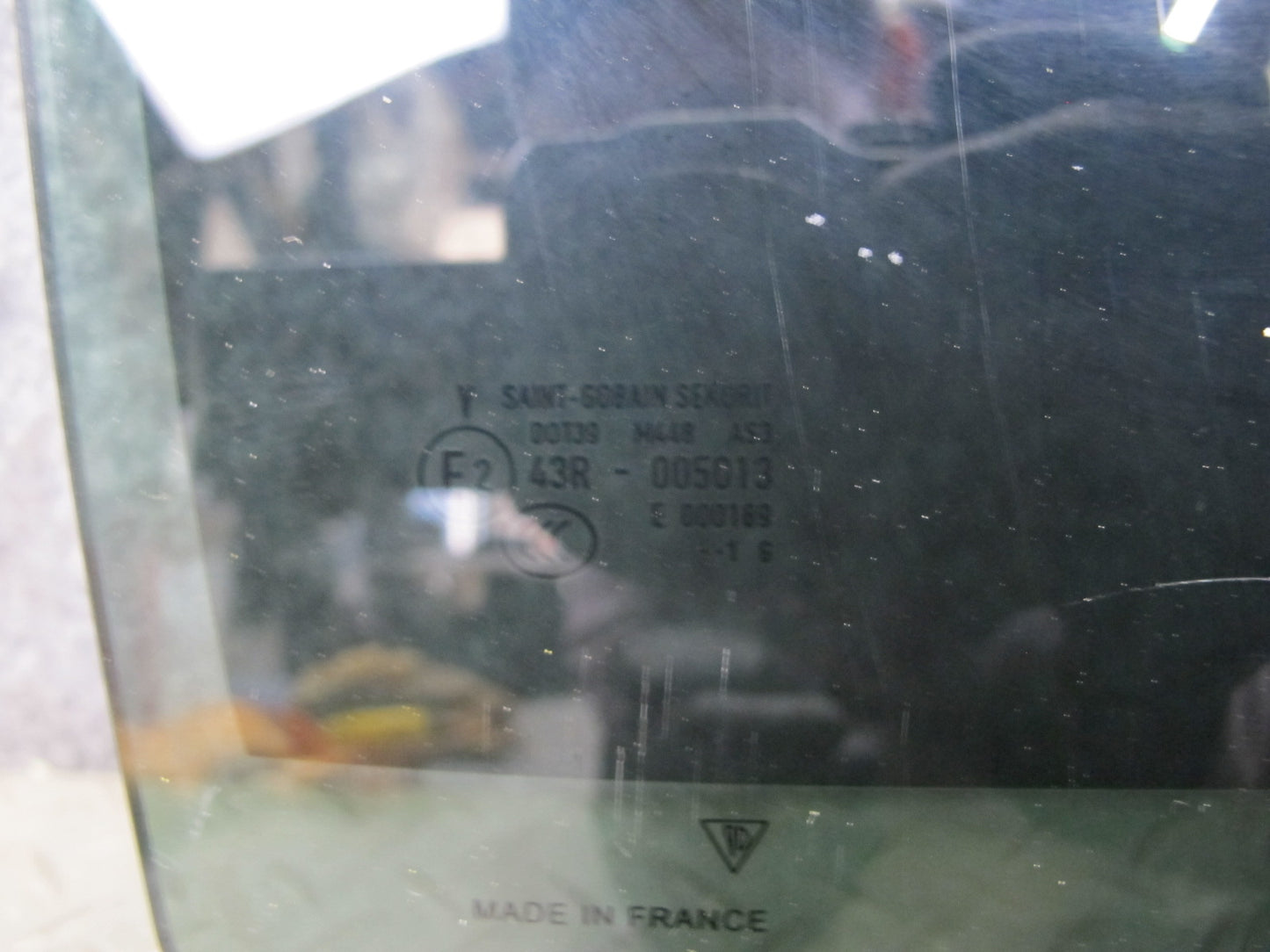 2011-2018 Porsche Cayenne 958 Rear Right Pass Side Door Glass Window