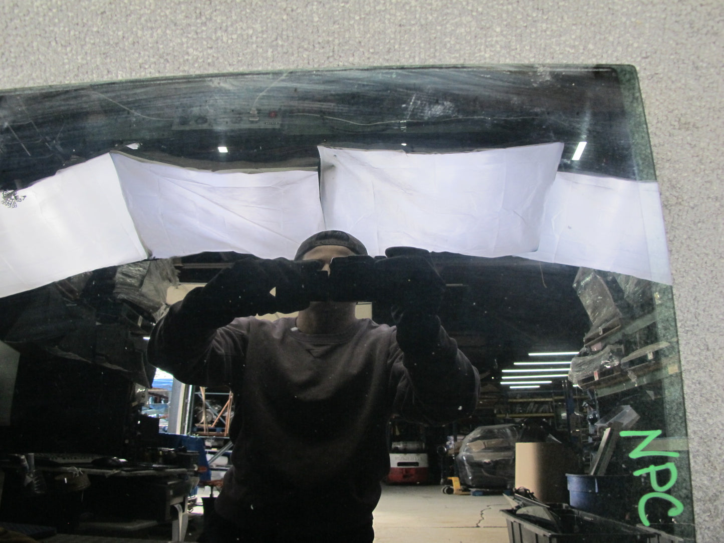 2011-2018 Porsche Cayenne 958 Rear Right Pass Side Door Glass Window