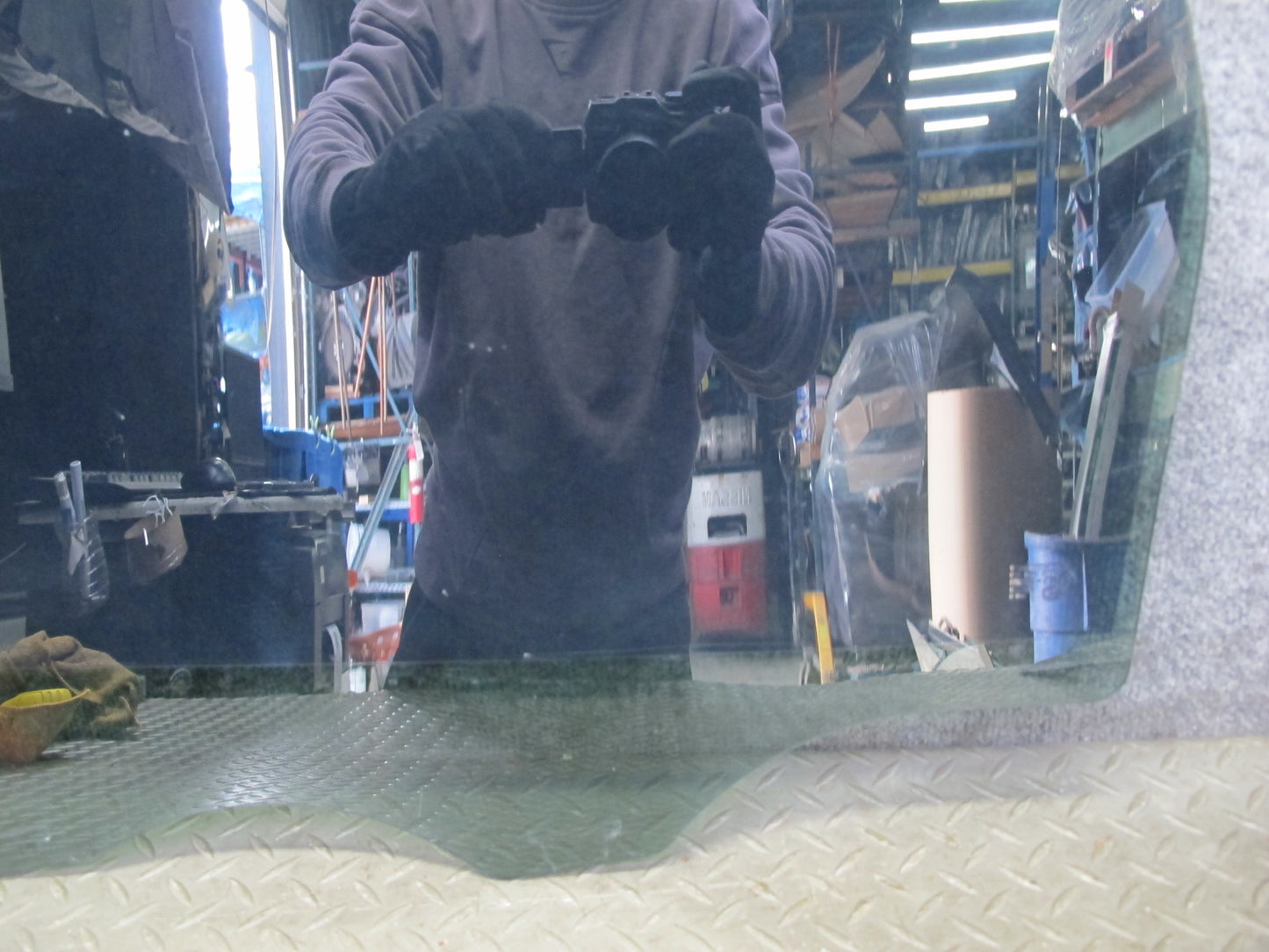 2011-2018 Porsche Cayenne 958 Rear Right Pass Side Door Glass Window