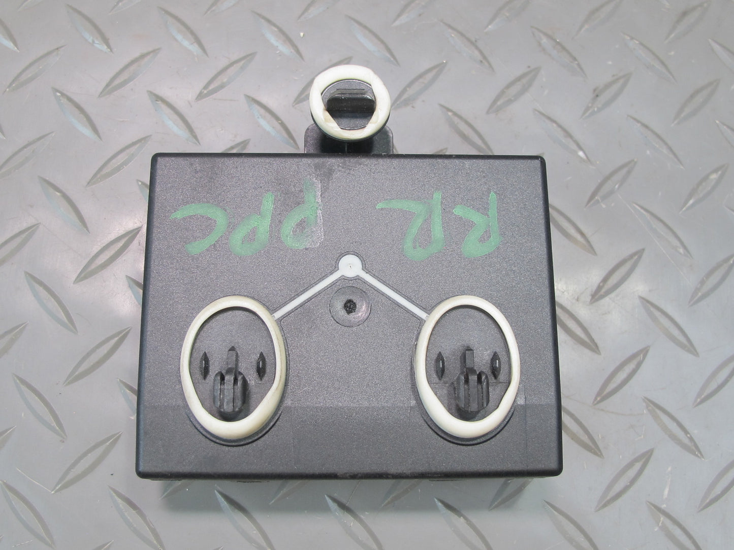 2011-2014 Porsche Cayenne 958 Rear Right Side Door Control Module Unit