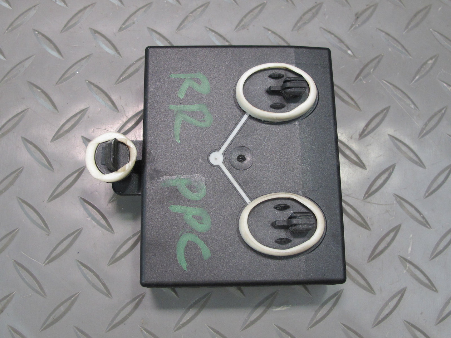 2011-2014 Porsche Cayenne 958 Rear Right Side Door Control Module Unit