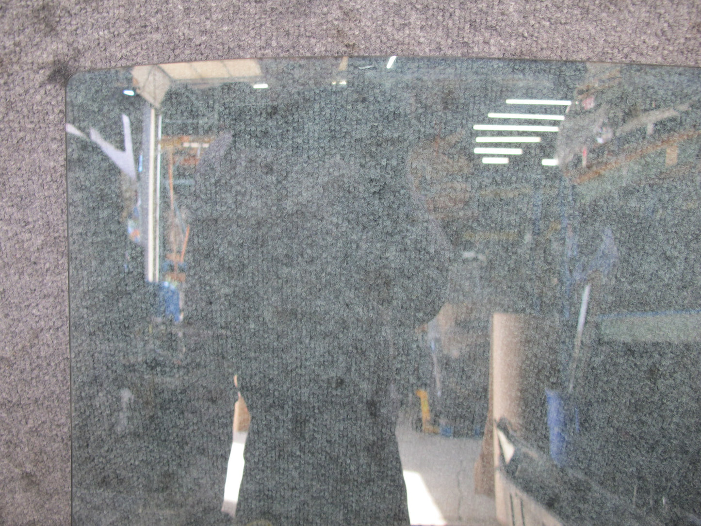 75-85 Mercedes W123 300D Sedan Rear Left Door Glass Window OEM