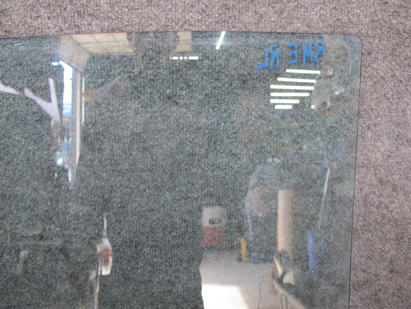 75-85 Mercedes W123 300D Sedan Rear Left Door Glass Window OEM