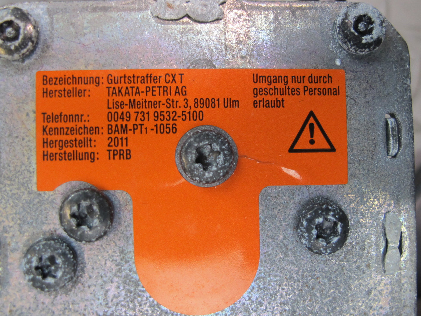 11-18 PORSCHE CAYENNE FRONT RIGHT PASSENGER SIDE SEATBELT RETRACTOR OEM