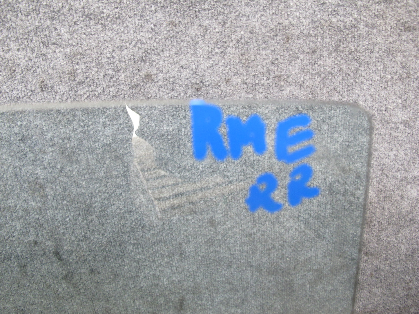 75-85 Mercedes W123 300D Sedan Rear Right Door Glass Window OEM