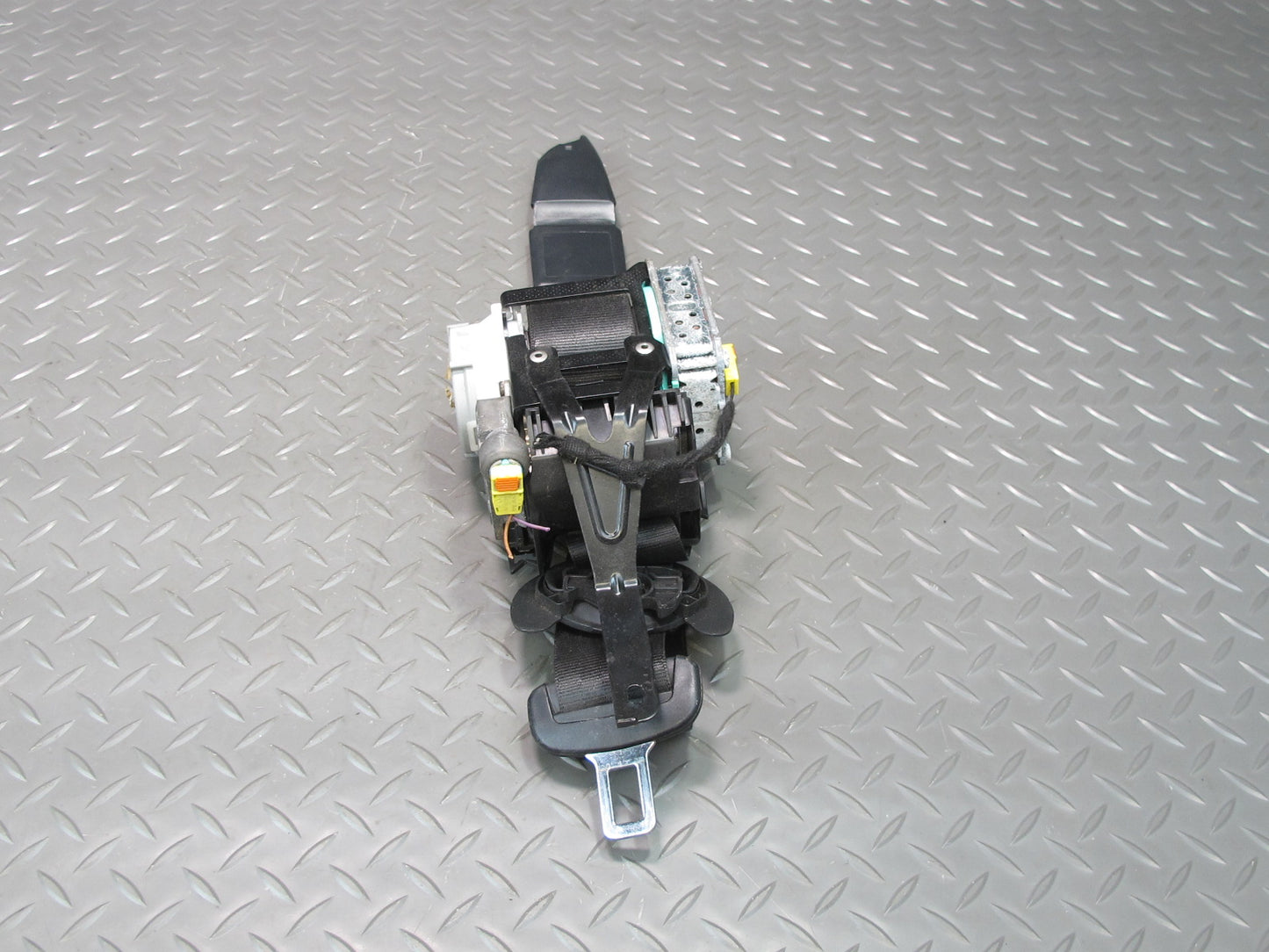 11-18 PORSCHE CAYENNE FRONT RIGHT PASSENGER SIDE SEATBELT RETRACTOR OEM