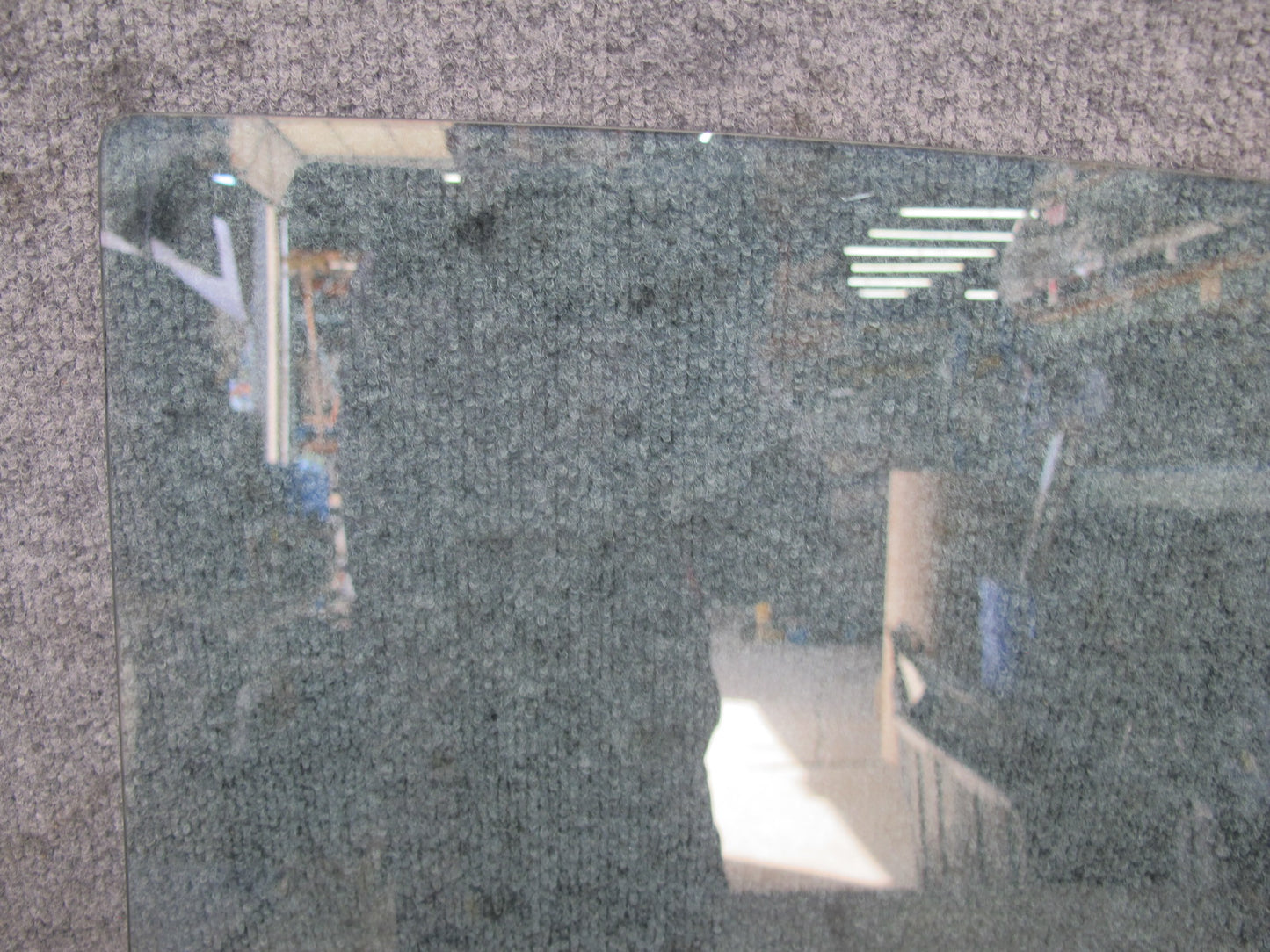 75-85 Mercedes W123 300D Sedan Rear Right Door Glass Window OEM